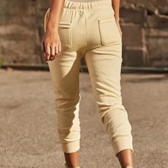 Free People FP Movement Work It Out Joggers - Size Med - Picture 2 of 5